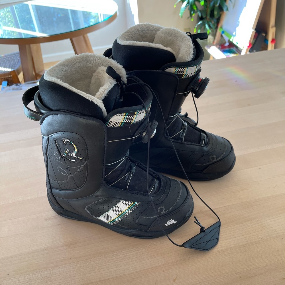 Womens k2 snowboarding boots